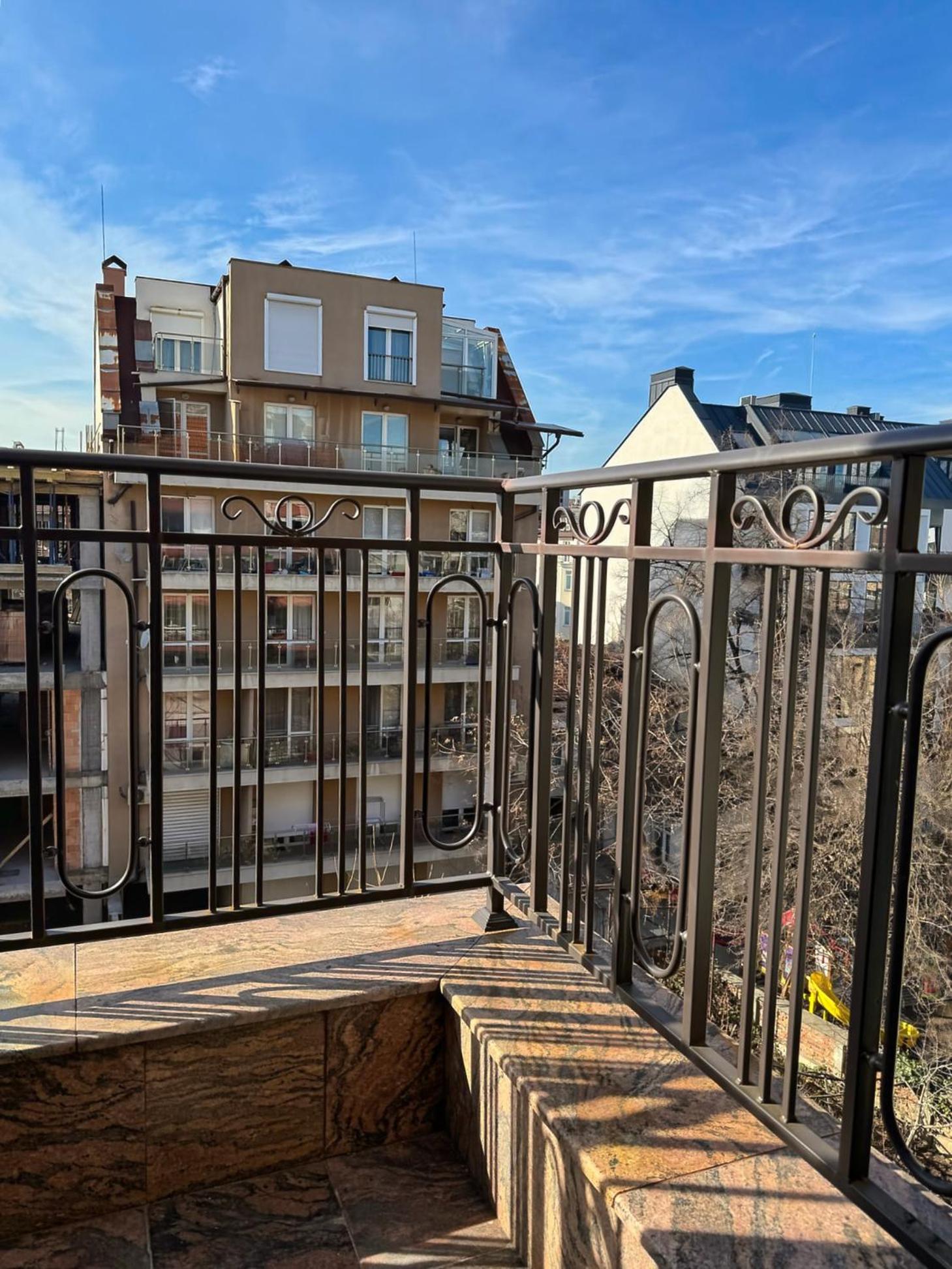 Apartemen Sofia Top Central Apartments *